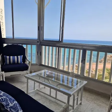 Apartment Eni's At The Sea *